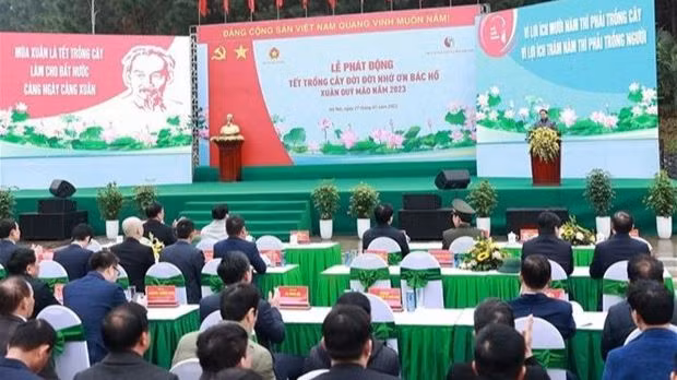  PM Pham Minh Chinh à la Fête de plantation d'arbres du Printemps 2023 lancée dans la zone historique K9 – Da Chong. Photo: VNA