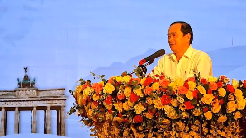 Le directeur adjoint du Service du travail, des invalides et des affaires sociales de Ca Mau, Tu Hoang An, prend la parole. Photo: NDEL