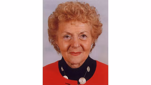 Hélène Luc, sénatrice honoraire, présidente d’honneur de l’Association d’Amitié franco-vietnamienne (AAFV), ancienne vice-présidente de la Commission des affaires étrangères et ancienne présidente du groupe communiste, républicain et citoyen au Sénat. Photo : NVCC/CVN.