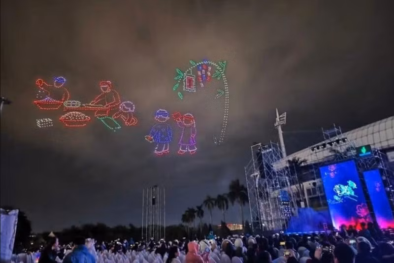 Un spectacle de drones à Hanoï. Photo d'illustration : chinhphu.vn