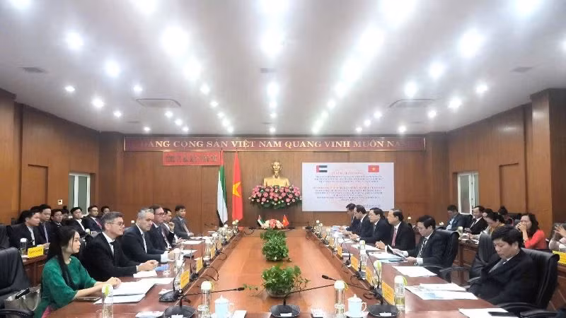 Vue d'ensemble de la cérémonie de signature du protocole d'accord entre le Comité populaire de la province de Bà Ria-Vung Tàu et le groupe DP World. Photo : nhandan.vn