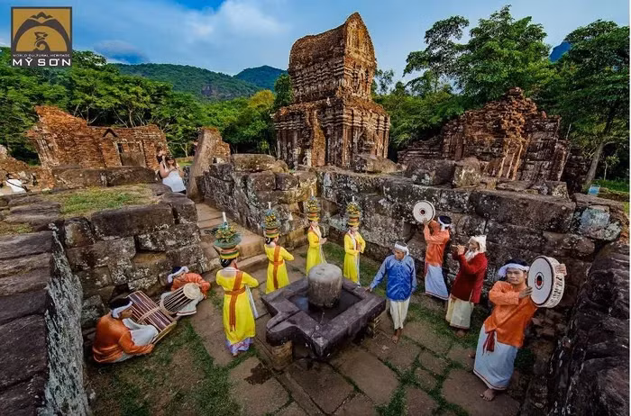 De nombreuses activités pratiques auront lieu pour honorer et présenter les valeurs culturelles traditionnelles de l’ethnie Cham. Photo : baoquocte.vn