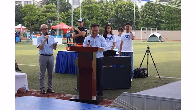 Le directeur adjoint du Département général de l’éducation physique et des sports, Nguyên Hông Minh, s'exprime lors de la cérémonie d'ouverture. Photo : Minh Hanh. Le directeur adjoint du Département général de l’éducation physique et des sports, Nguyên Hông Minh, s'exprime lors de la cérémonie d'ouverture. Photo : Minh Hanh.