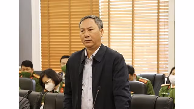 Le professeur agrégé docteur Hoàng Hùng Hai, directeur adjoint de l'Institut des droits de l'homme. Photo : VOV.