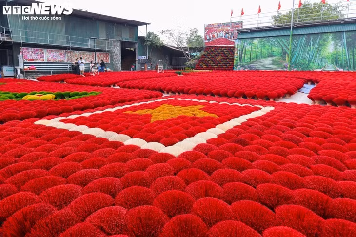 Village de bâtonnets d'encens de Quang Phu Câu. Photo: VTC News