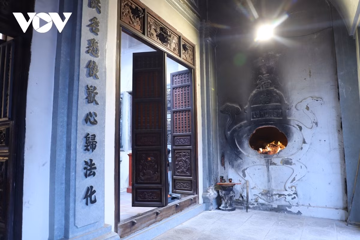 Au cours des deux guerres de résistance, la pagode Co Le fut à la fois lieu de culte et base révolutionnaire, abritant cadres, guérilleros et soldats. Photo : VOV
