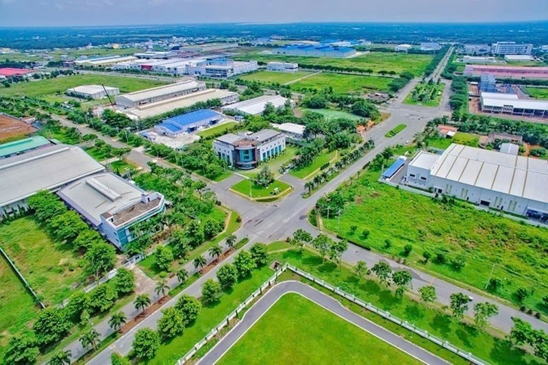 Le gouvernement vietnamien a promulgué la décision no 21/2025/QĐ-TTg du 4 juillet 2025, fixant les critères environnementaux et la procédure de validation des projets d’investissement relevant de la taxonomie verte. Photo : daibieunhandan.vn