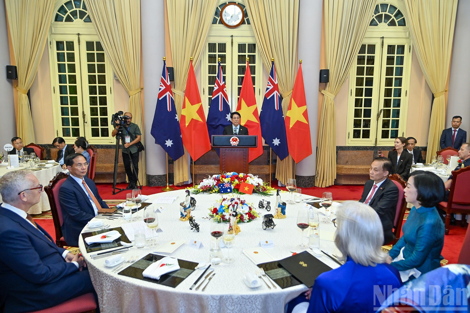 Lors du Banquet d’État en l’honneur de la gouverneure générale d’Australie, de son époux et de la délégation australienne de haut rang, en visite d’État au Vietnam du 9 au 12 septembre. Photo : Thuy Nguyen/NDEL Lors du Banquet d’État en l’honneur de la gouverneure générale d’Australie, de son époux et de la délégation australienne de haut rang, en visite d’État au Vietnam du 9 au 12 septembre. Photo : Thuy Nguyen/NDEL