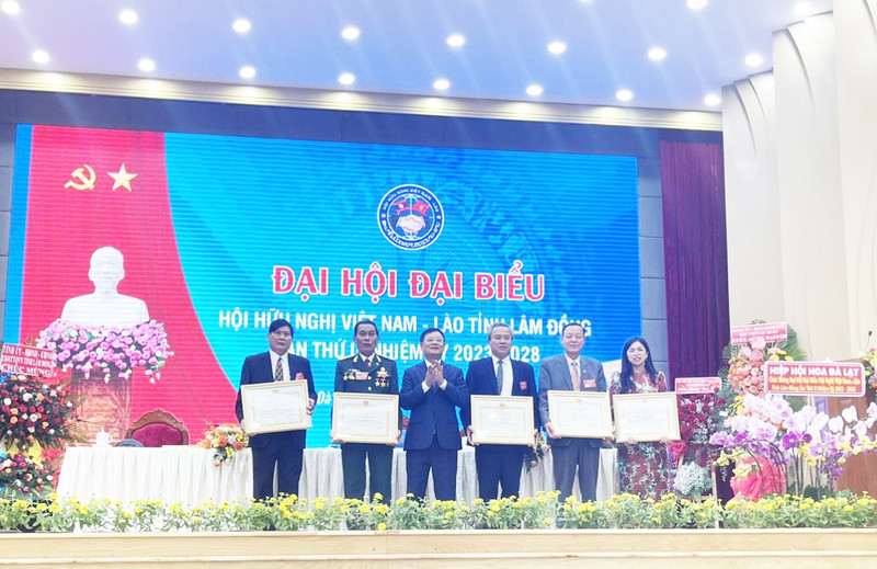 Photo : thoidai.com.vn