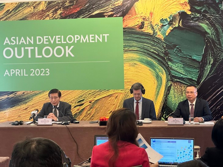 BAD : le Vietnam pourrait réaliser une croissance de 6,5% en 2023