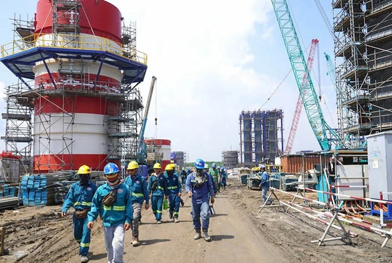 Le Vietnam se concentre sur le développement de l’électricité au gaz naturel liquéfié. Photo : HNM.