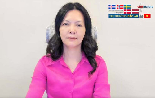 Nguyen Thi Hoang Thuy, cheffe de la Mission commerciale du Vietnam en Suède. a.jpg