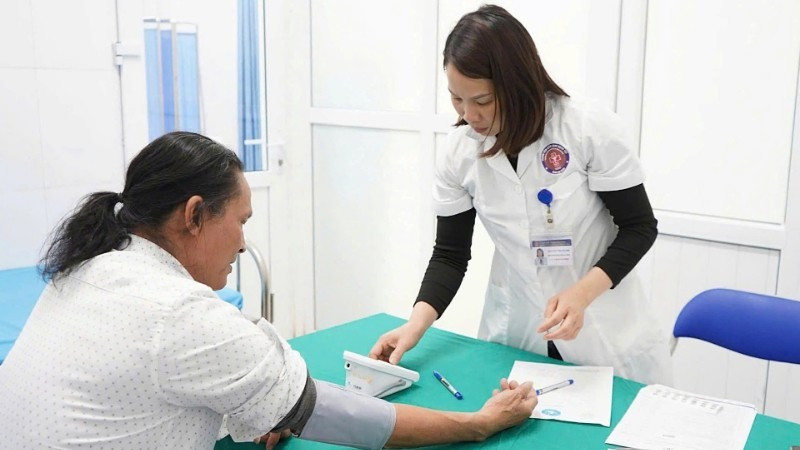 La mise en œuvre de la gratuité des soins pour tous facilitera l’accès des citoyens aux services de consultation et de traitement médical.