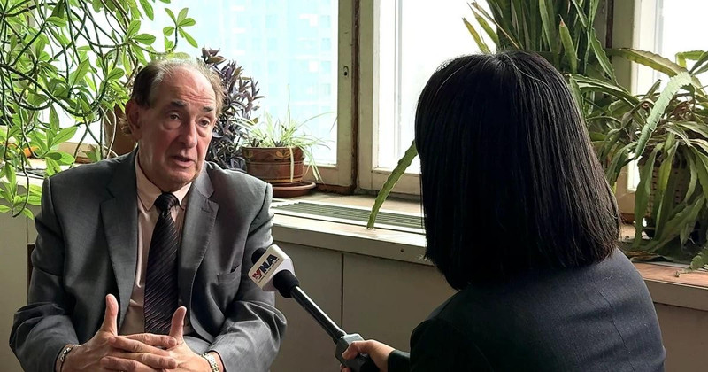 Le professeur et docteur en économie Georgy Toloraia, directeur exécutif du Comité national d’études sur les BRICS et directeur du Centre de stratégie russe en Asie de l’Institut d’économie de l’Académie des sciences de Russie. Photo : VNA.