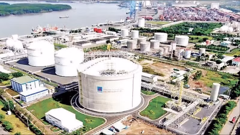 Petrovietnam a pris l’initiative d’assurer l’approvisionnement en carburants afin de répondre à la demande intérieure.