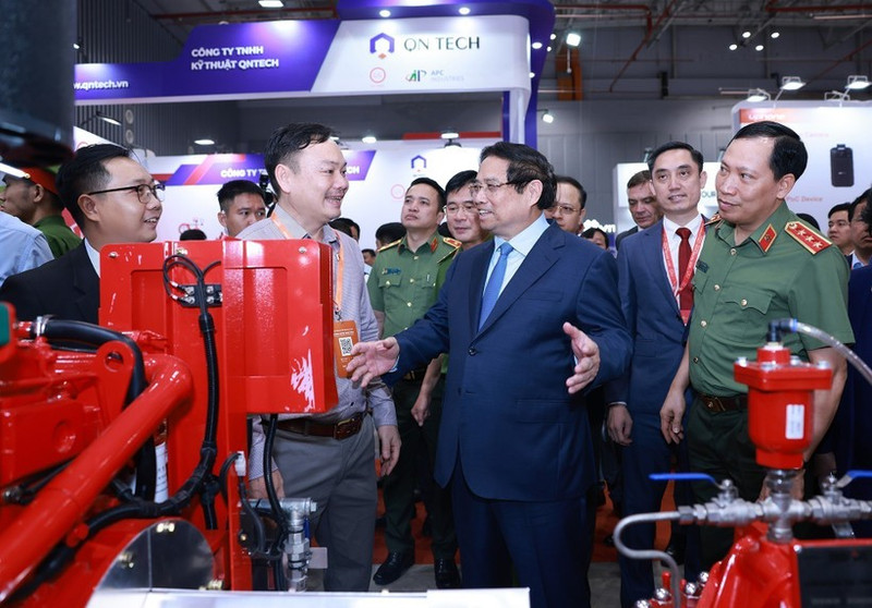 Le Premier ministre Pham Minh Chinh lors du salon professionnel de la sécurité Secutech+ Vietnam, à Ho Chi Minh-Ville, le 14 août. Photo : VNA.