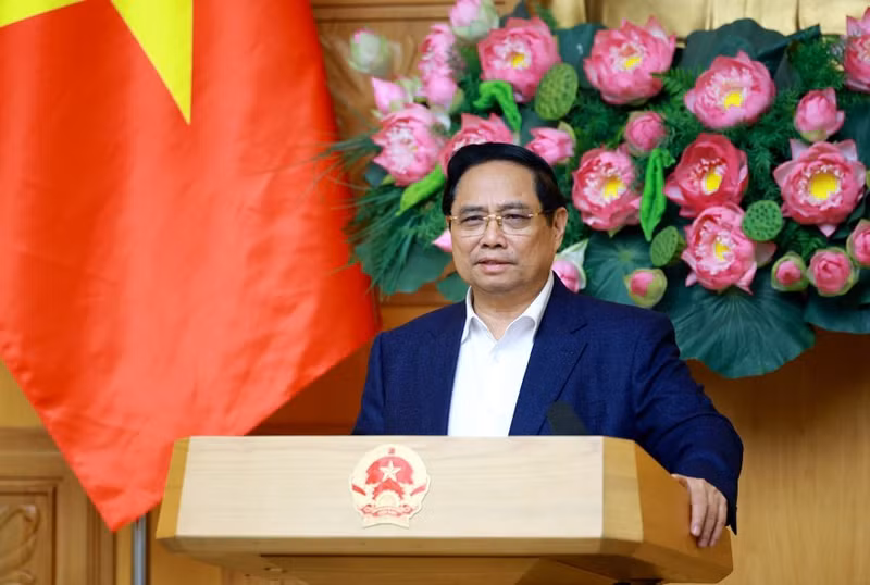 Le Premier ministre Pham Minh Chinh s'exprime lors de la réunion. Photo : VNA.