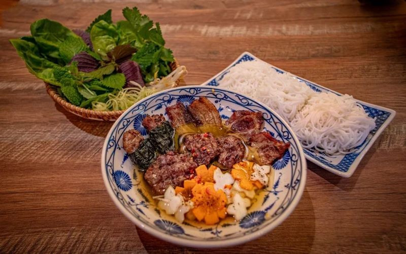 Le bun cha servi au restaurant à Portland, aux États-Unis (Photo : The Paper Bridge).
