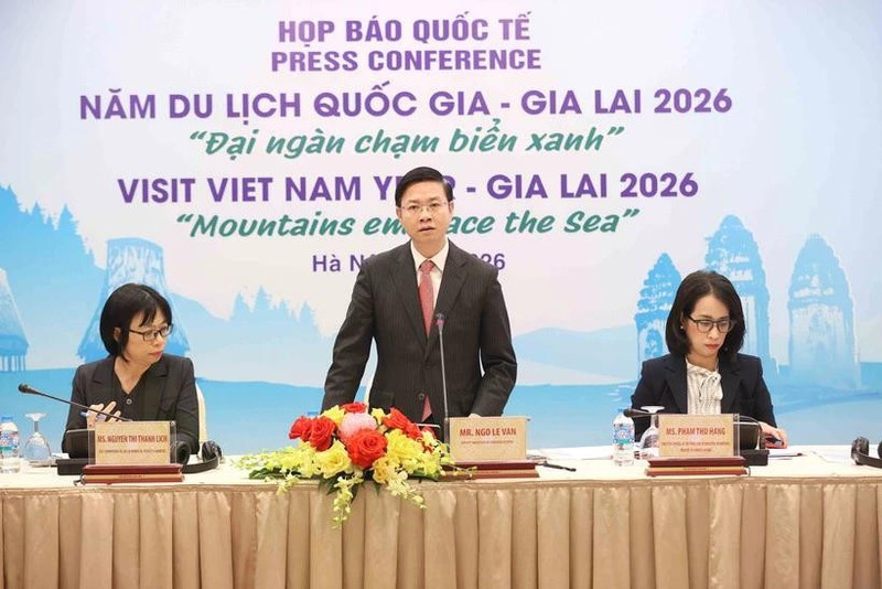 Le vice-ministre des Affaires étrangères, Ngô Lê Van, s’exprime lors de la conférence de presse, à Hanoi, le 5 mars. Photo : VNA.