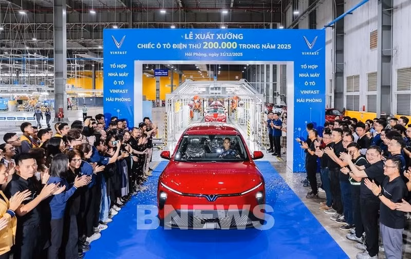 VinFast sort de chaîne son 200 000ᵉ véhicule électrique en 2025. Photo : VNA