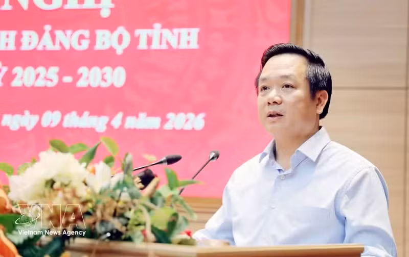 Pham Quang Ngoc élu secrétaire du Comité provincial du Parti de Hung Yen. Photo : VNA.