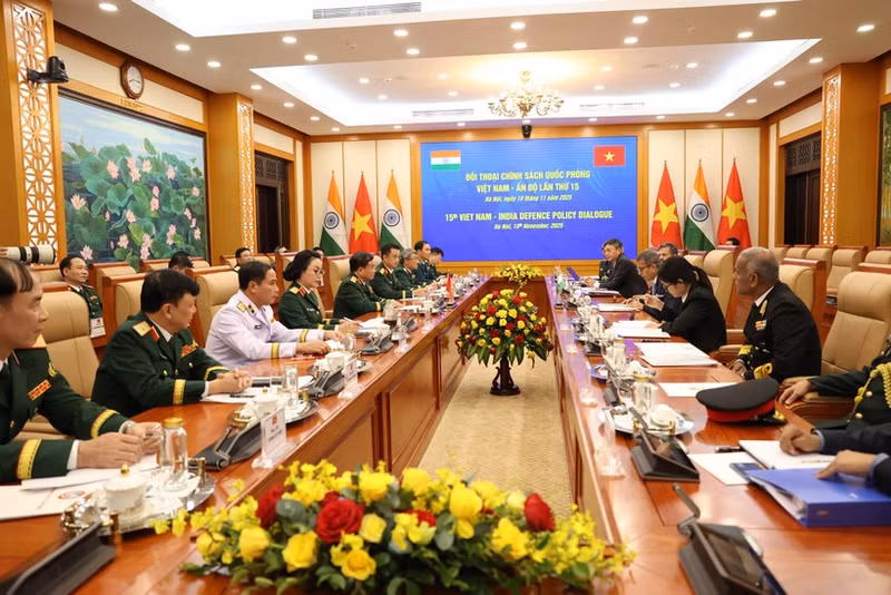Le 15e Dialogue sur la politique de défense Vietnam-Inde, le 10 novembre à Hanoï. Photo : VNA.