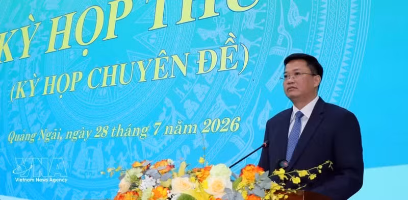 Nguyen Duc Tam est élu président du Comité populaire de la province de Quang Ngai. Photo : VNA.