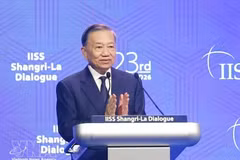 Le secrétaire général du Parti communiste du Vietnam et président de la République, To Lam, lors de la séance d’ouverture de la 23e édition du Dialogue de Shangri-La. Photo : VNA.