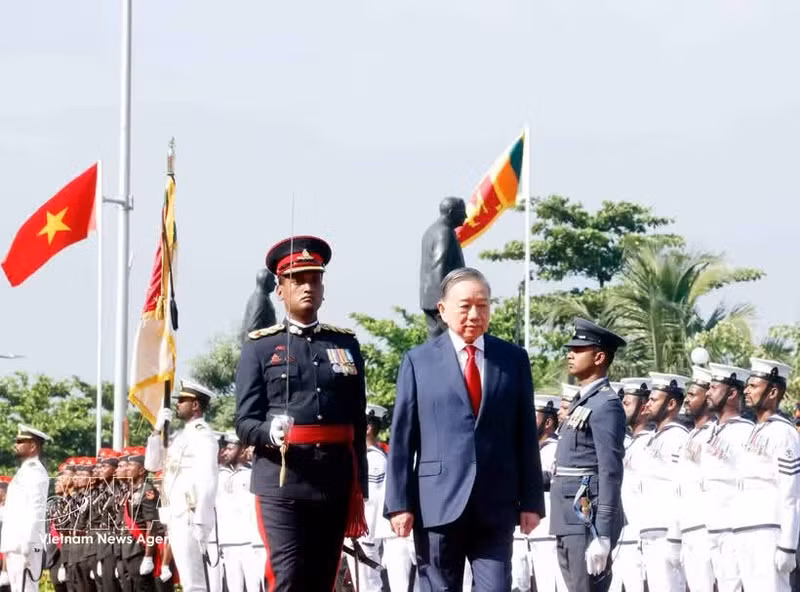 Le secrétaire général du Parti et président vietnamien To Lam en visite d’État au Sri Lanka. Photo : VNA