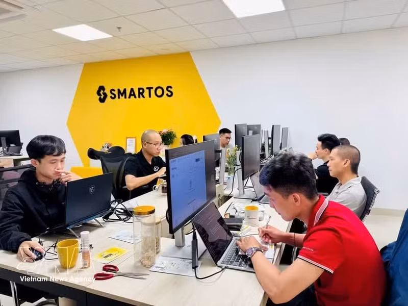 Le Vietnam compte actuellement quelque 4.000 startups, 208 fonds d’investissement, 84 incubateurs. Photo : VNA.