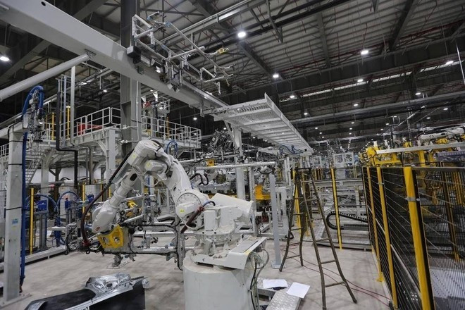 Hai Phong a enregistré une croissance de son PIB régional de 11,81 %, contribuant à hauteur de 8,58 % à la croissance nationale et confortant sa position de pôle de croissance majeur grâce à des performances solides et stables. Photo: VNA