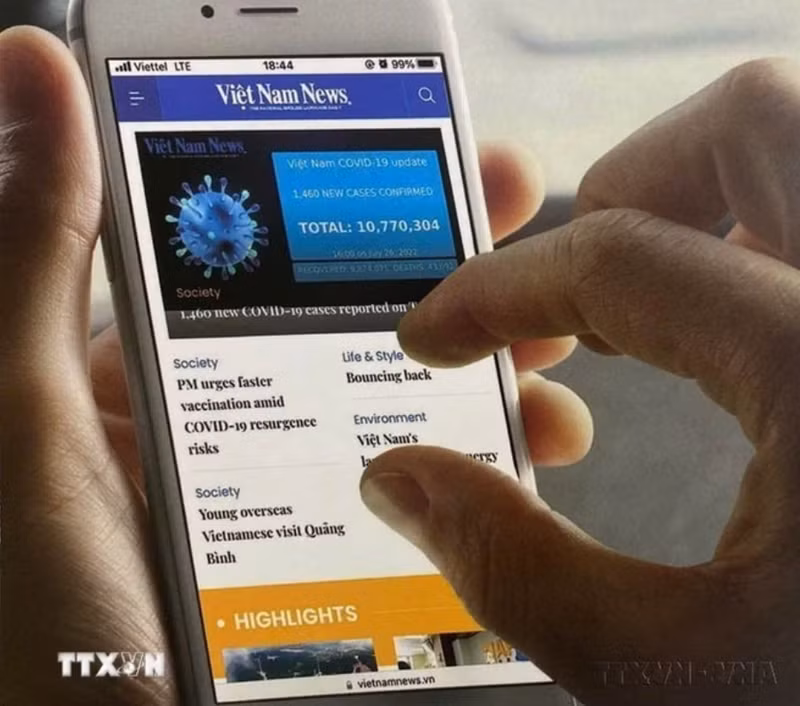 Dans le contexte d’intégration et de numérisation, la presse est appelée à se transformer, à adopter de nouveaux modèles multimédias capables de répondre aux exigences croissantes en matière d’information et de communication. Photo: VNA