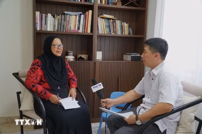La professeure Ruhanas Harun, de l’Université de la Défense de Malaisie (UPNM). Photo: VNA