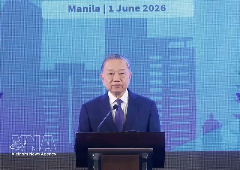 Le secrétaire général du Parti communiste du Vietnam et président de la République, To Lam, s'exprime lors du forum. Photo : VNA.