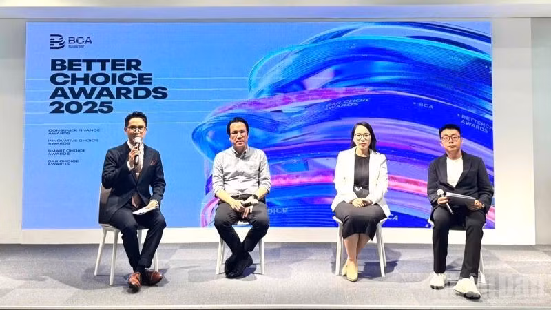 Le comité d'organisation lors de la conférence de presse. Photo : HNV