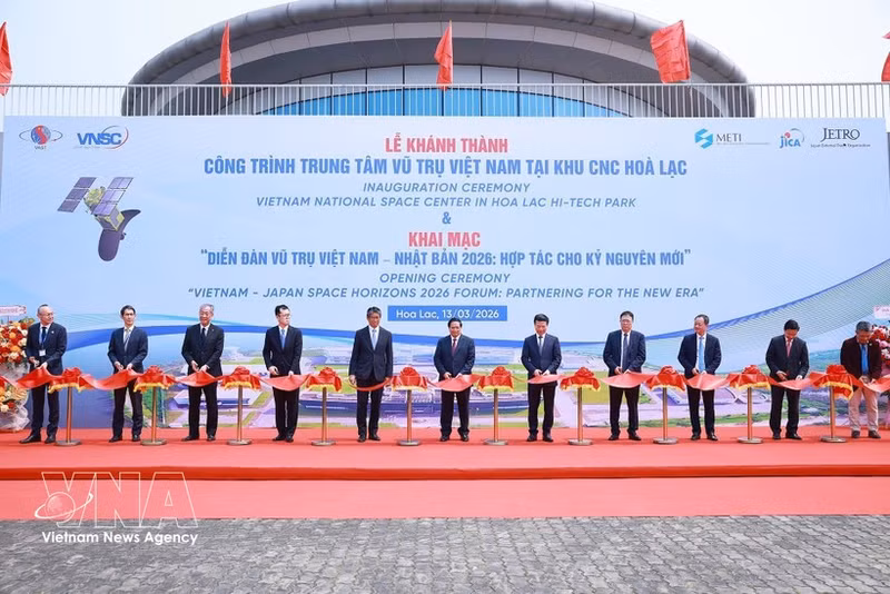 La cérémonie d'inauguration du Centre spatial du Vietnam. Photo : VNA.