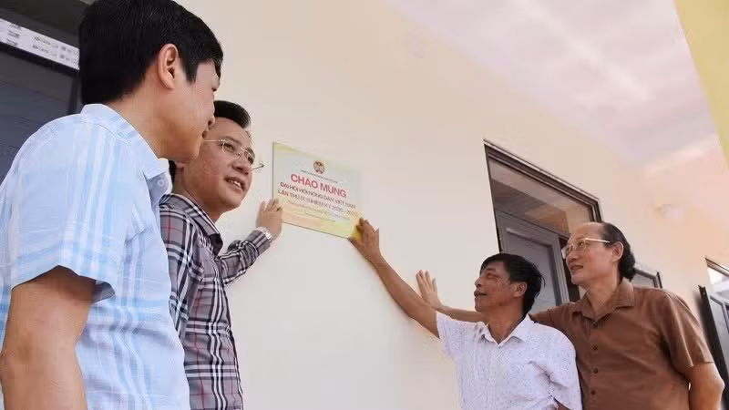 Inauguration d’une « antenne d’école de rêve » à l’extrême Ouest du pays. Photo: NDEL