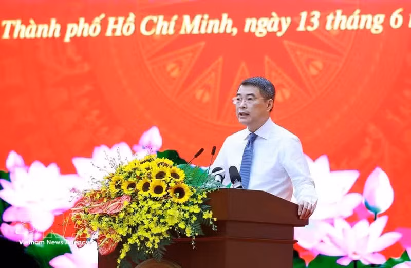 Le Premier ministre Le Minh Hung lors de l'événement. Photo : VNA.