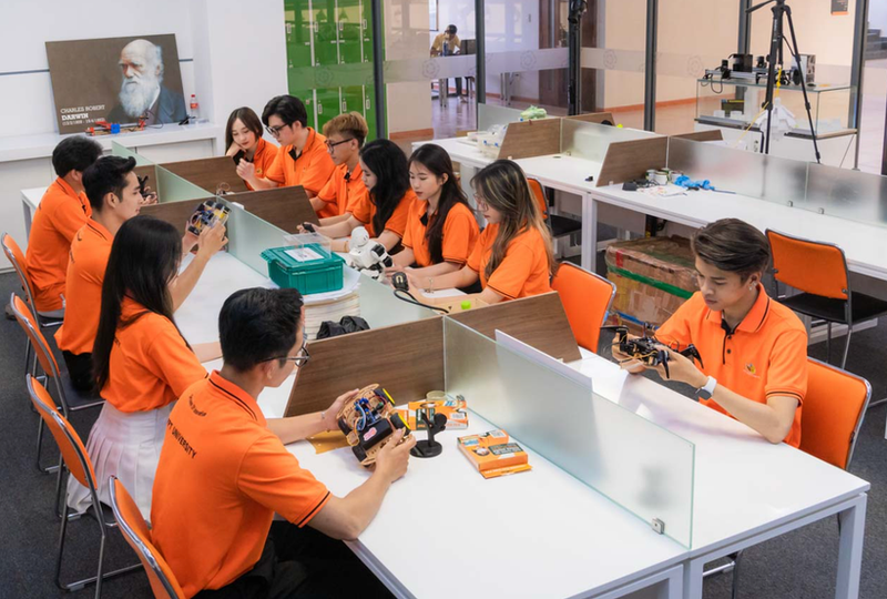 Étudiants de l'Université FPT en cours. Photo : VNA