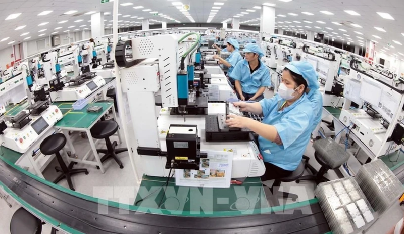 Le Vietnam a enregistré environ 18,4 milliards de dollars d’investissements directs étrangers (IDE) au cours des cinq premiers mois de cette année. Photo : VNA