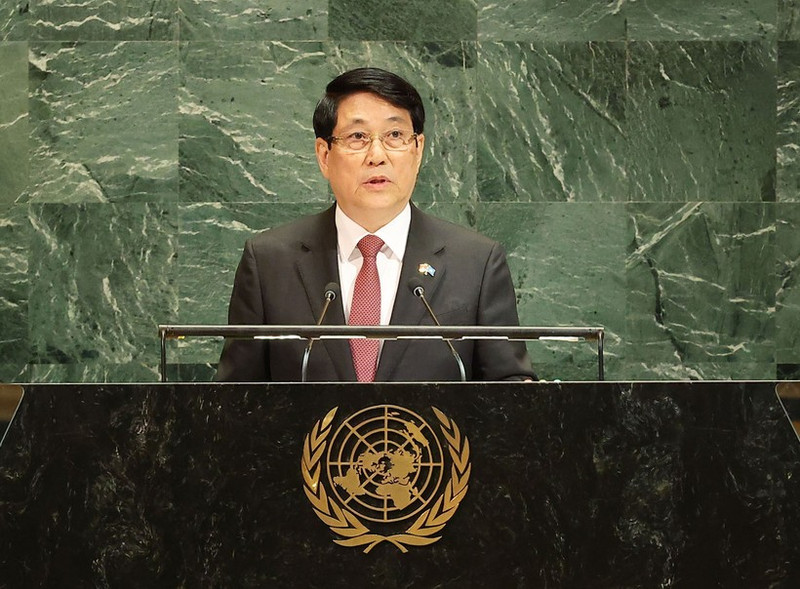 Le président Luong Cuong prononce un discours lors du débat général de haut niveau de la 80e Assemblée générale des Nations unies. Photo : VNA.