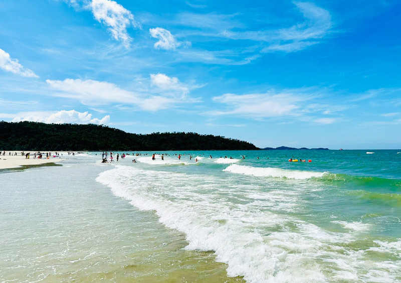 Plage de Van Chay à Co To. Photo: hanoimoi