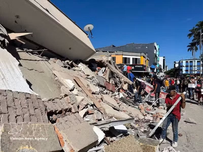 Le séisme de magnitude 7,4 sur l’échelle de Richter s’est produit dans la matinée du 10 août (heure locale), avec un épicentre situé dans le département du Chocó, à environ 313 km à l’ouest de la capitale Bogotá. Photo : VNA.