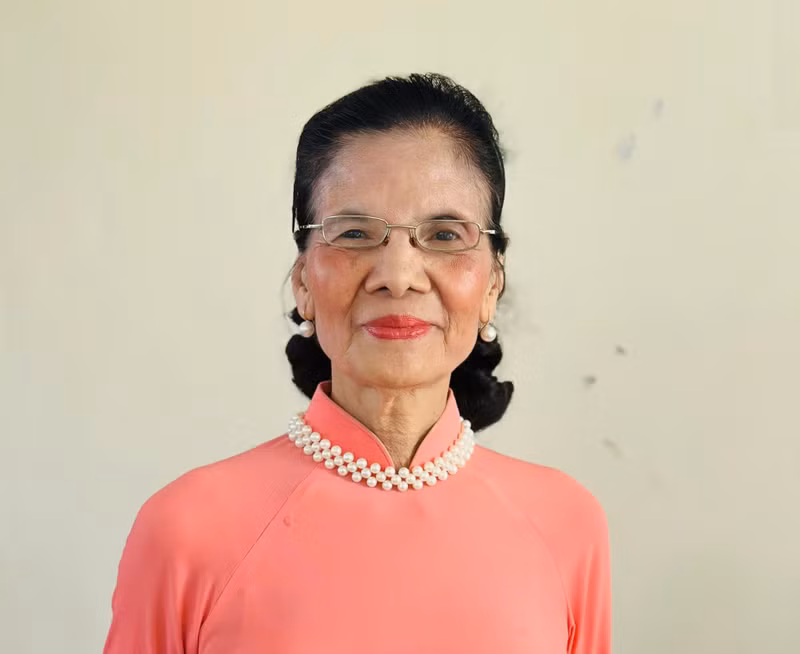 Pham Thi Thanh Son, secrétaire du Comité du Parti no 8 et cheffe du groupe résidentiel no 9 du quartier de Kim Lien. Photo: hanoimoi.vn