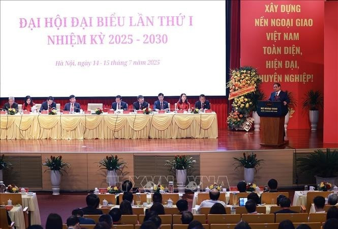 Le Premier ministre Pham Minh Chinh s’exprime lors du premier Congrès de l’Organisation du Parti du ministère des Affaires étrangères pour le mandat 2025-2030. Photo : VNA.