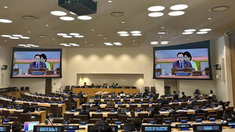 L'Assemblée générale des Nations unies a récemment adopté une résolution sur la préparation du Sommet sur la prévention et le contrôle des épidémies, coprésidé par les ambassadeurs du Vietnam et du Chili auprès de l'ONU. Photo: VGP