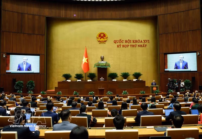Le secrétaire général du Comité central du Parti communiste du Vietnam, To Lam, présente une allocution importante. Photo : VNA.