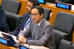 L’ambassadeur Do Hung Viet, chef de la Mission permanente du Vietnam auprès de l’ONU, lors d’un débat général consacré à l’éradication de la pauvreté, au développement agricole et à la sécurité alimentaire. Photo : VNA.