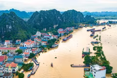 Le Premier ministre vietnamien ordonne une réponse proactive face aux pluies et aux inondations