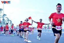 Des participants de la course « Mon Vietnam 2025 ». Photo : VOV5. 